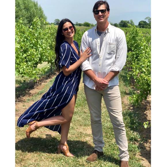 Meet your Posher, Sarah - Picture 1 of 1